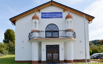 Bait-ul-Aman Moschee Nidda