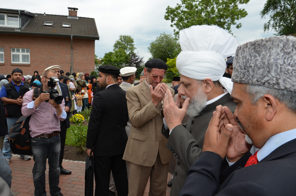 Einweihung der Bait ul Afiyat Moschee in Lübeck Ahmadiyya Muslim