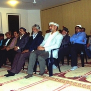 Bürgermeisterkandidat Jürgen Hoffmann besucht Rodgauer Anwar Moschee